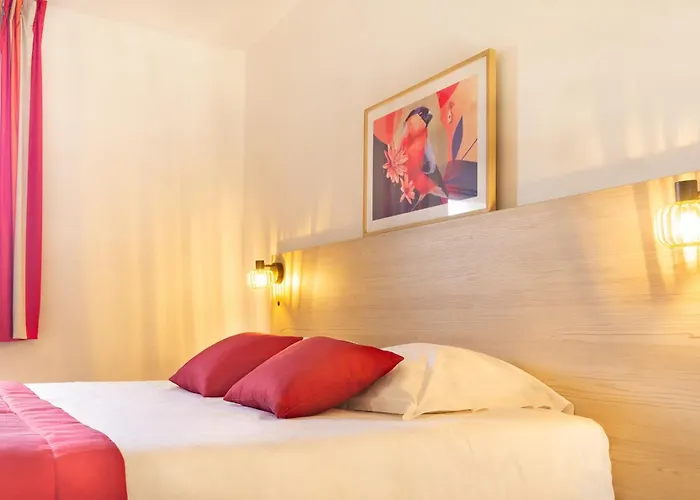 Centre מלון דירות