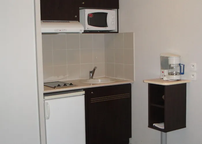 Centre מלון דירות