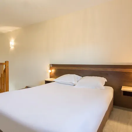 Aparthotel Centre 3*