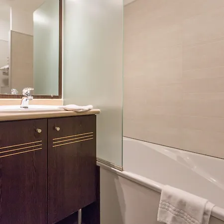 Aparthotel Centre 3*