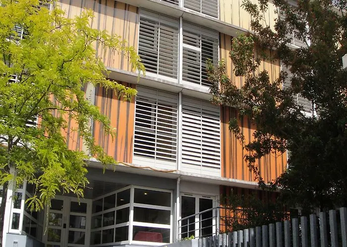 Centre Aparthotel