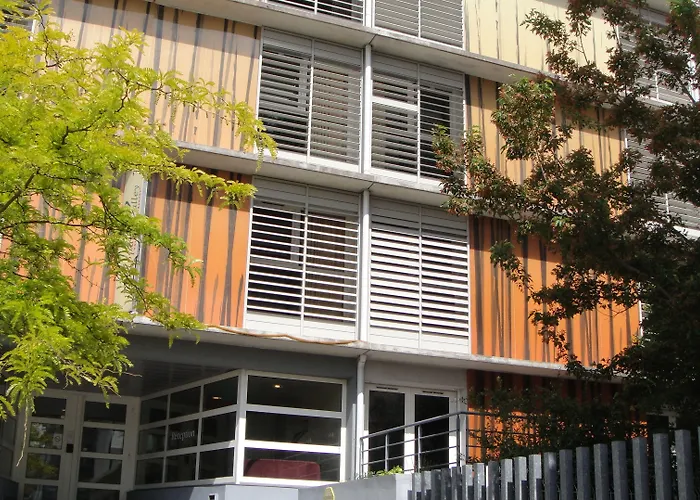Apart-hotel Centre Bordéus